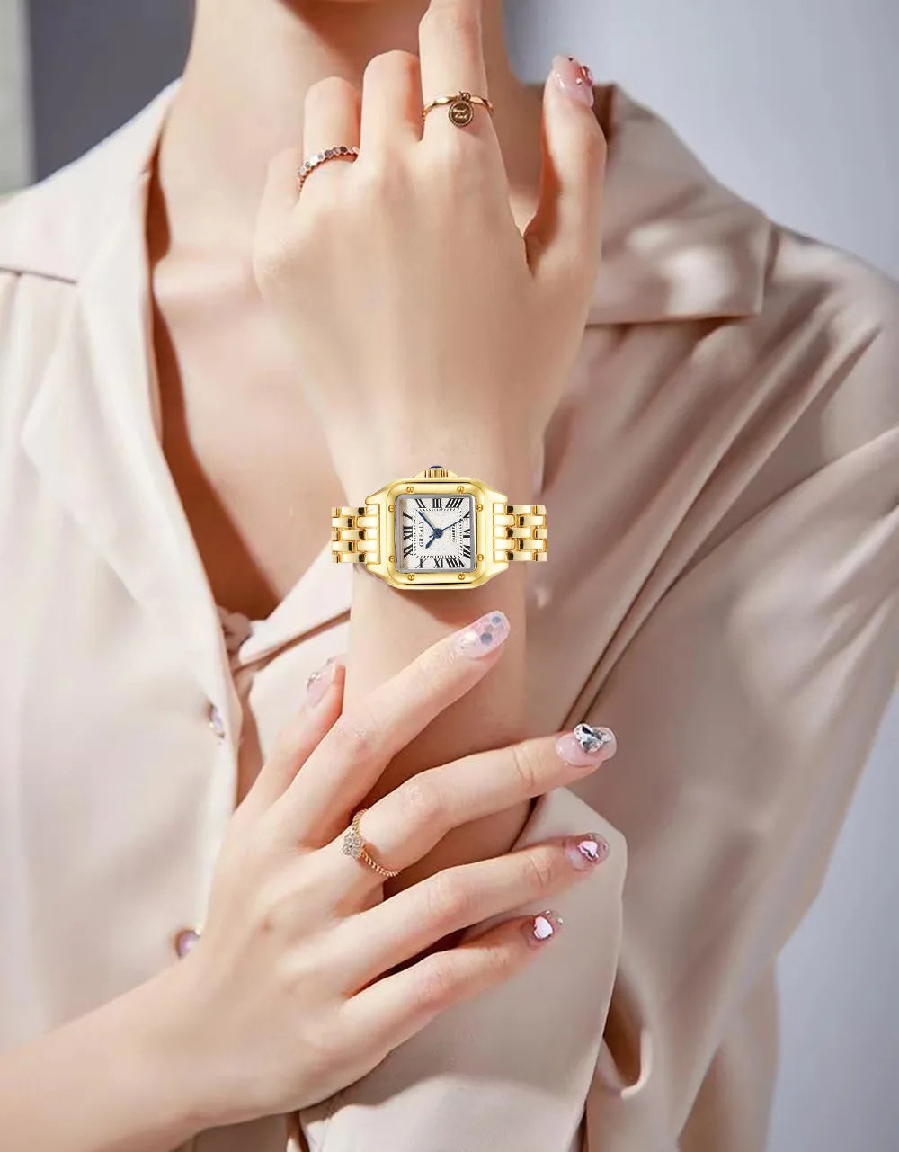 LuxeTime Ladies Watch